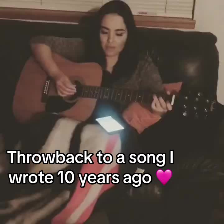 @JadeySlimShady