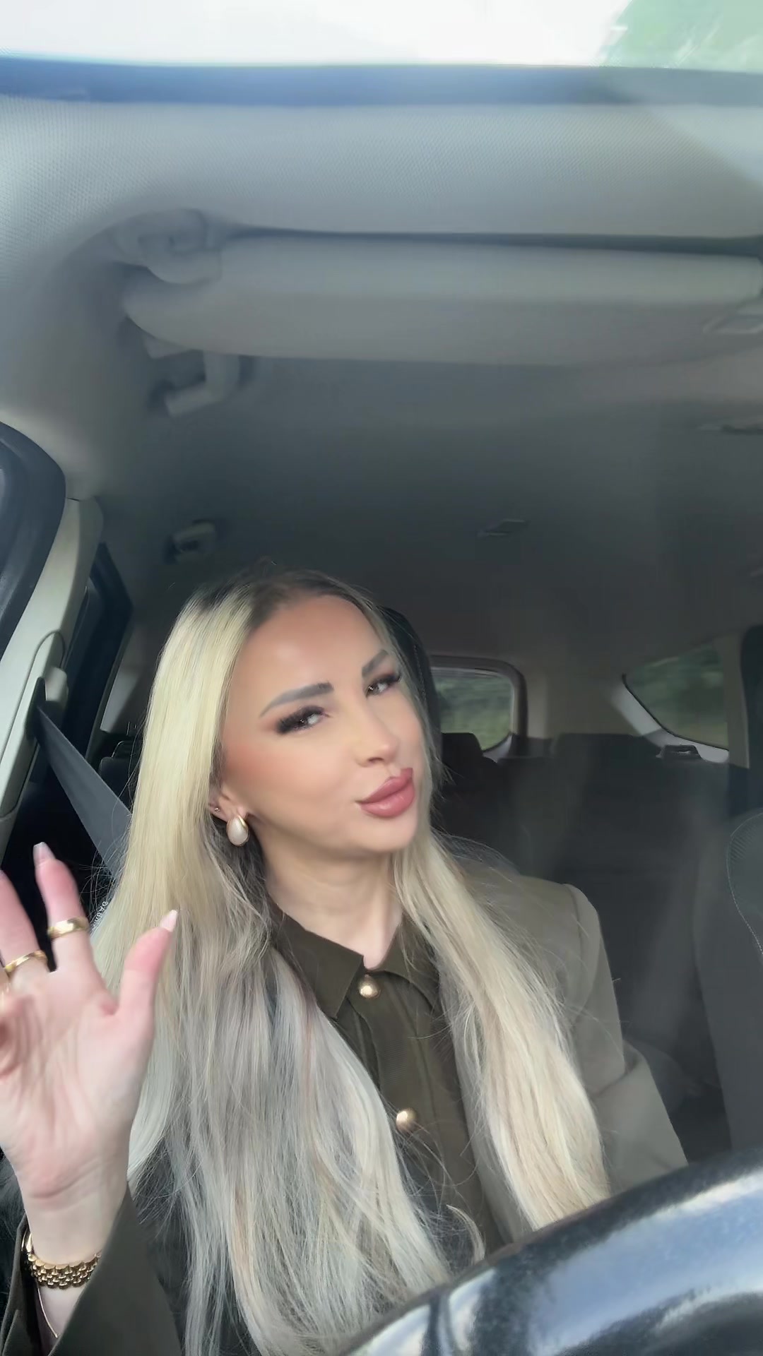 @SimplyChic