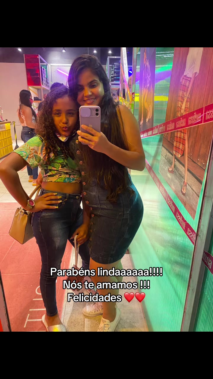 @Helane Araújo