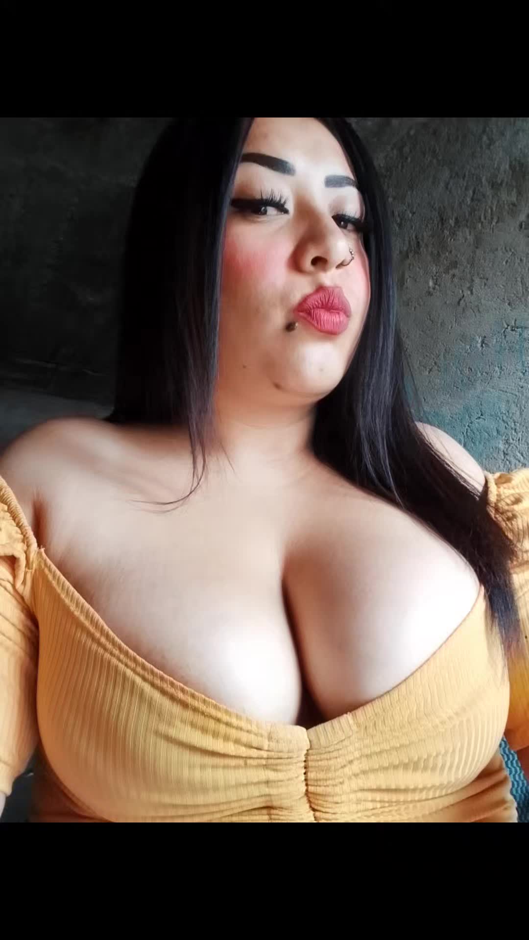 @Areliloay &hearts;️