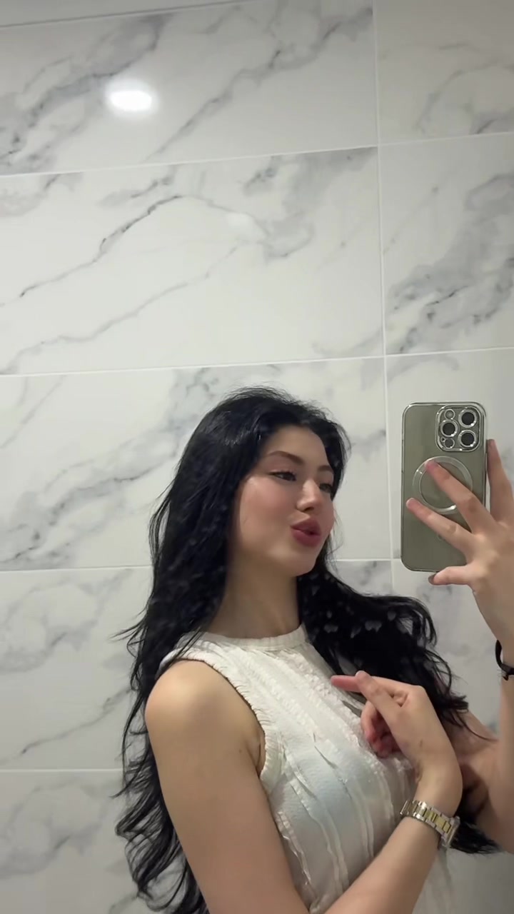 @User04363406