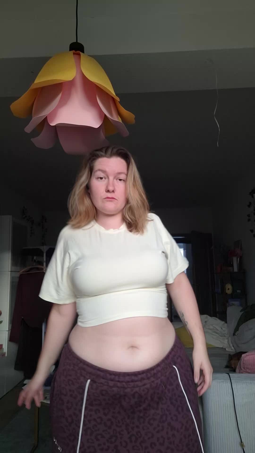 @vivienhrtl🌼