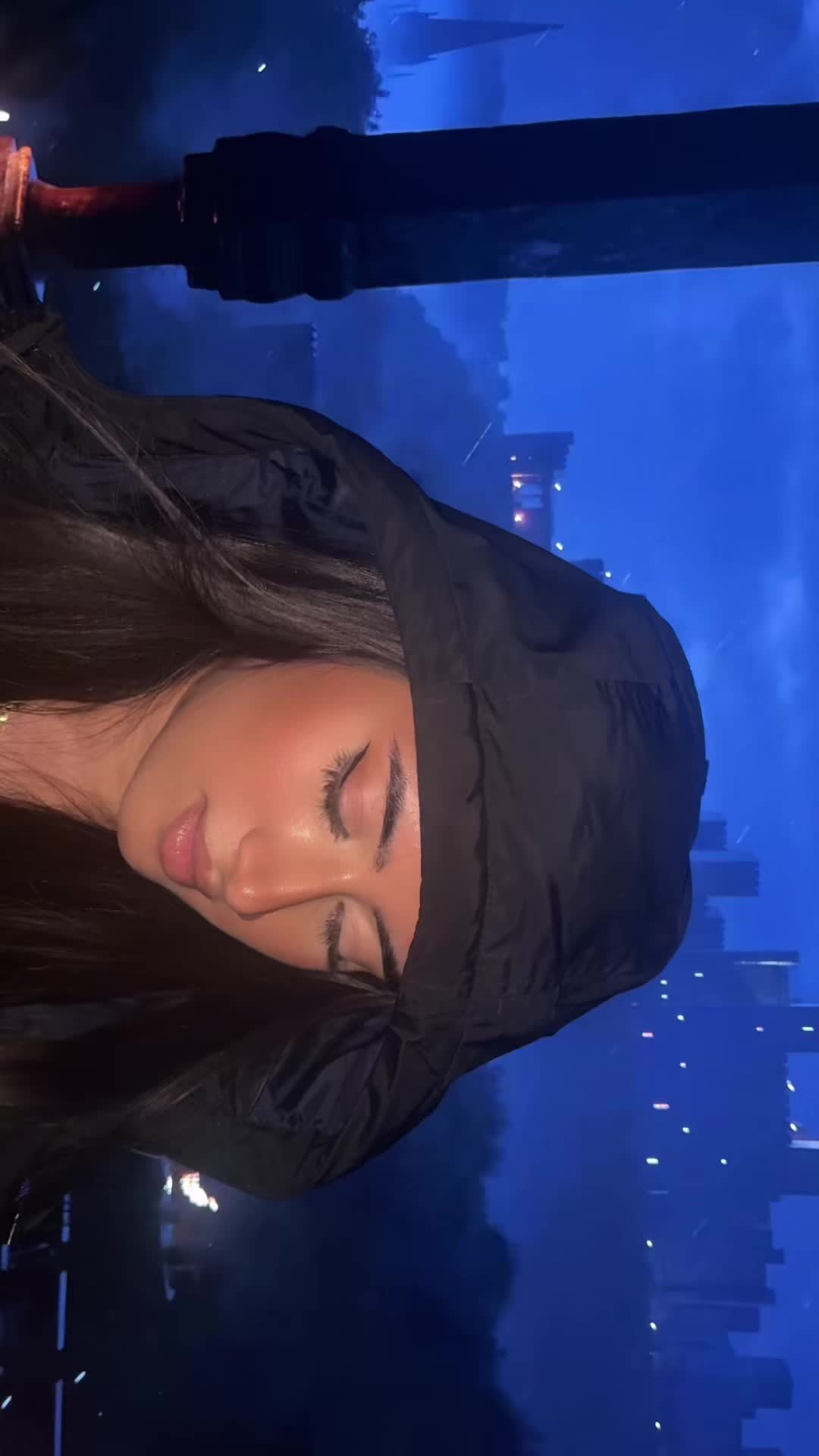 @Simran 💕