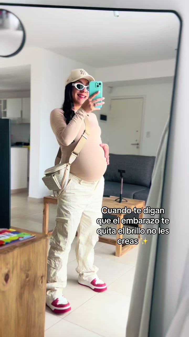 @Monika Santacruz ✨