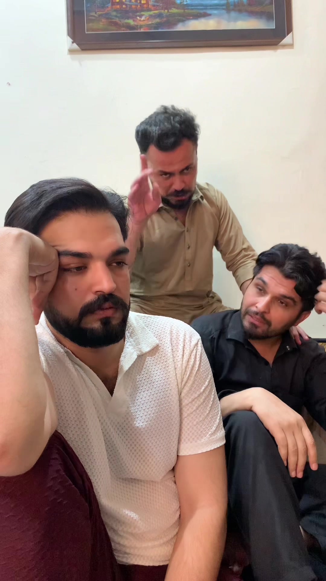 @Junii shah (جونی شاہ)