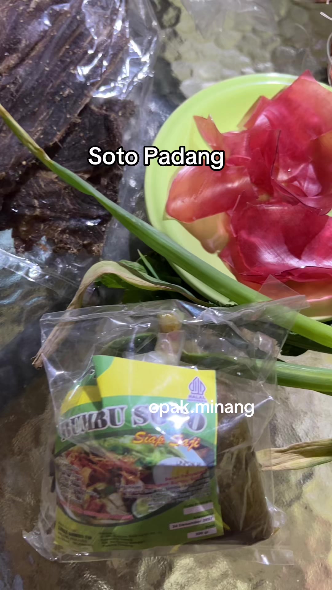 @opak_minang