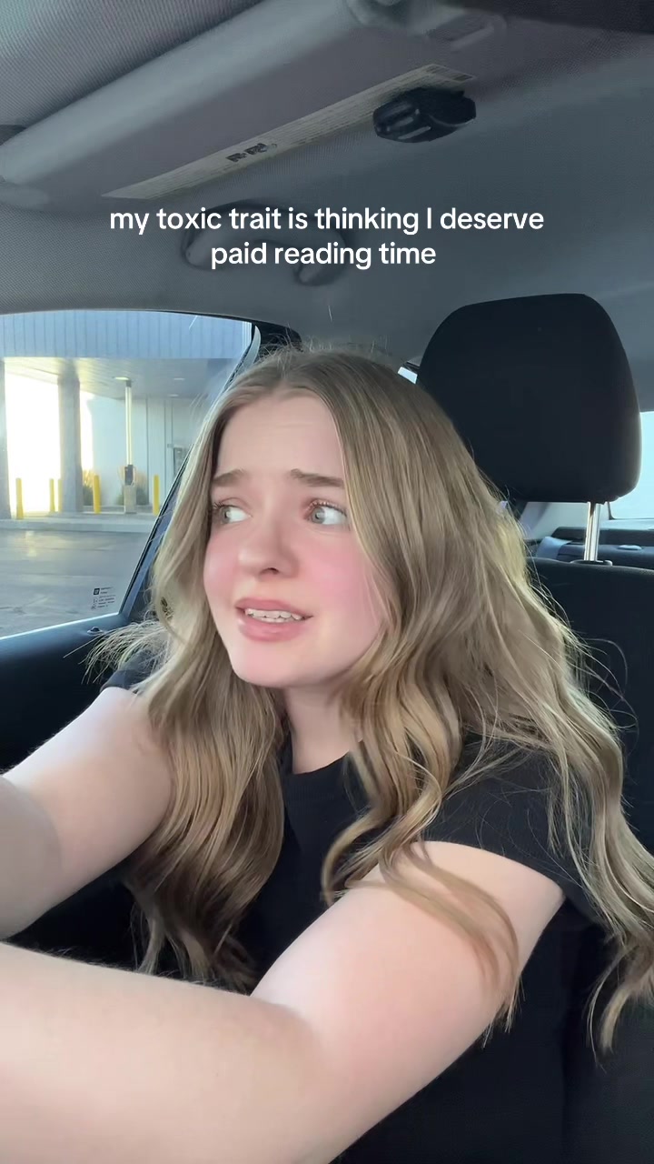 @Alyson Kate