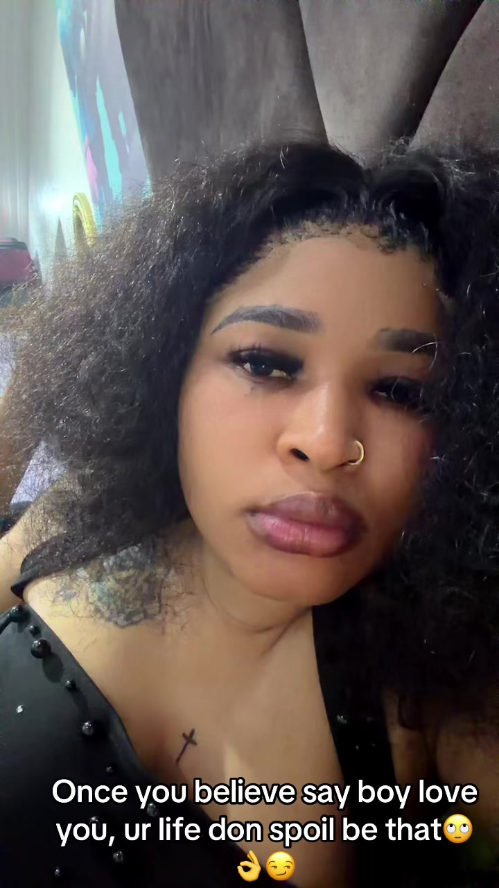 @QUEEN 👸 DAMMY😍🌹