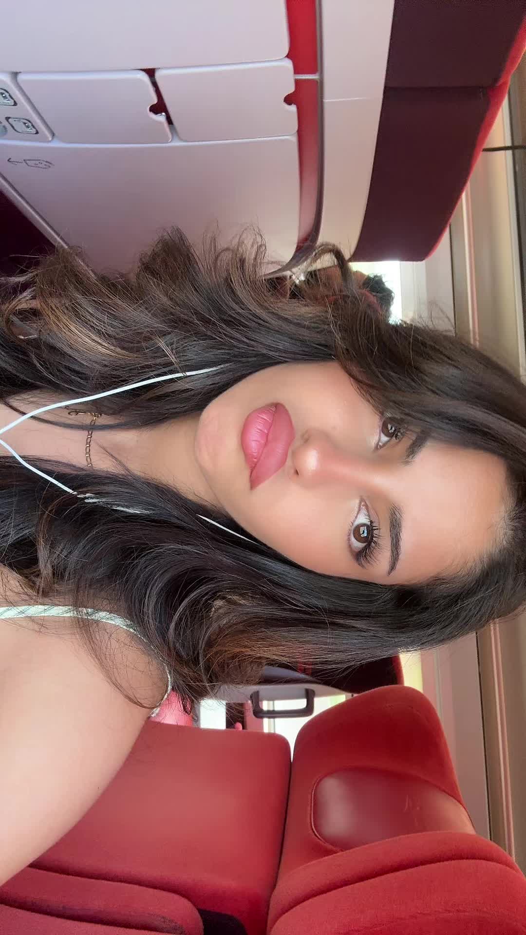 @AnnaLaura