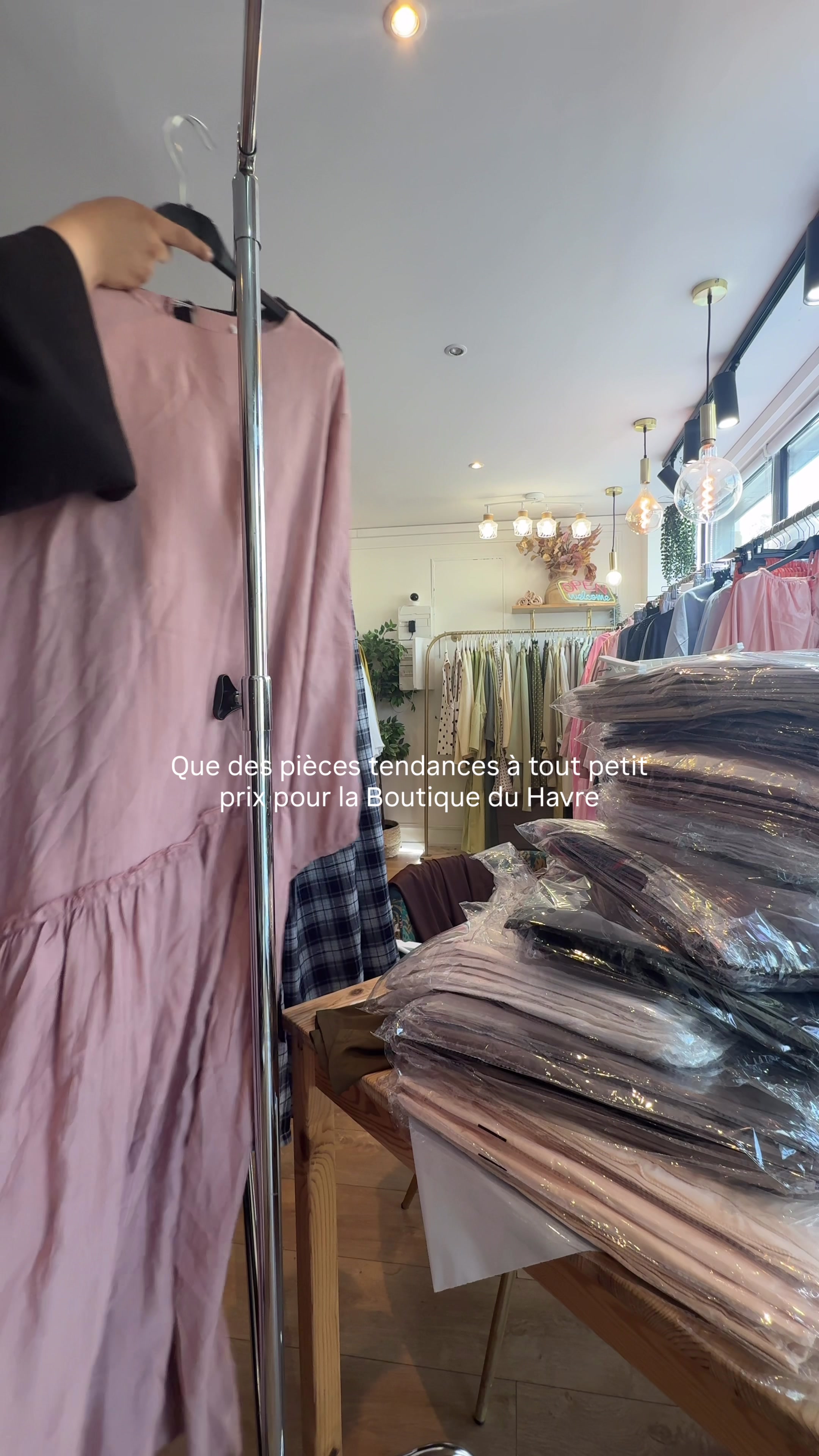 @LEENA BOUTIQUE