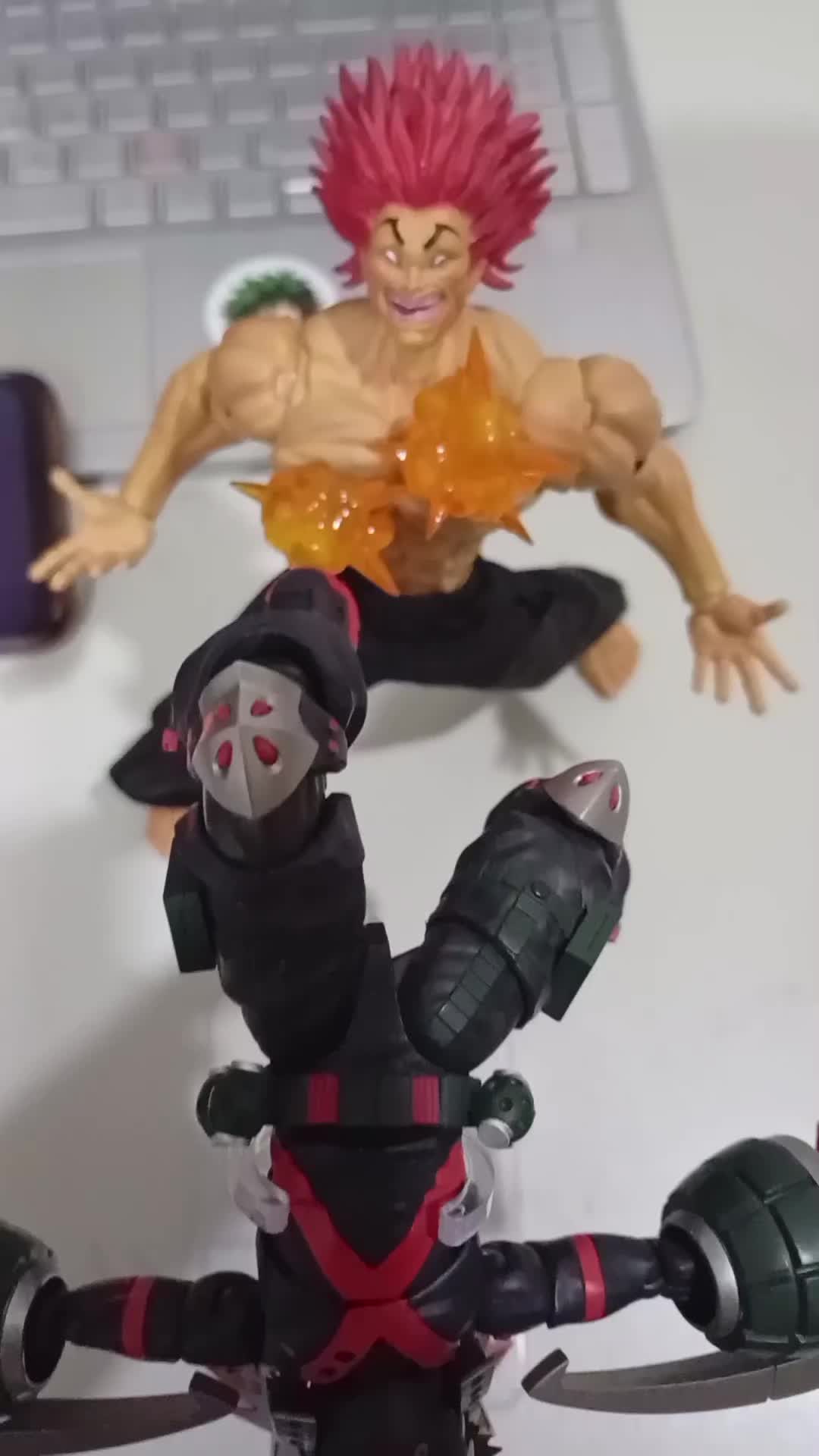 @LΞXTRIAN