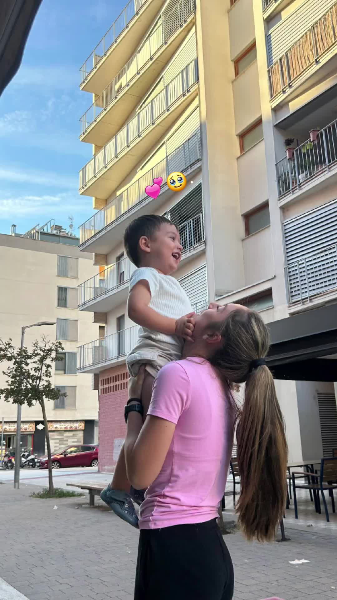 @Mami de Izan💕