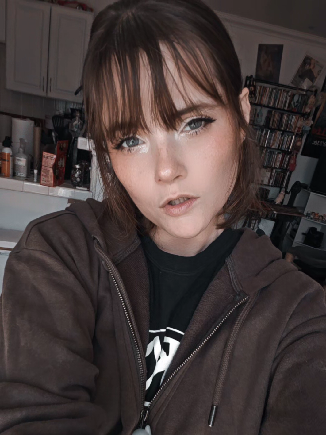 @Emily Isn't Online 🥶
