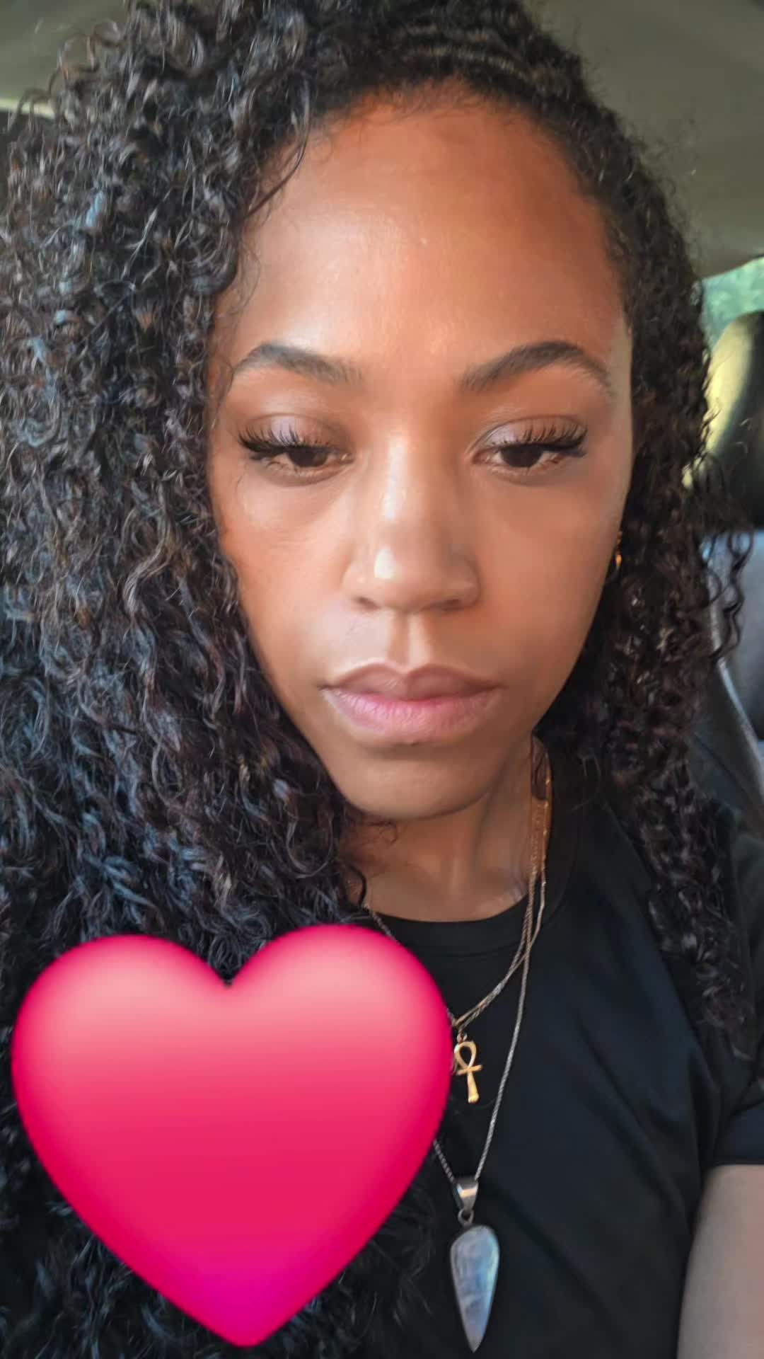 @FineappleVegan
