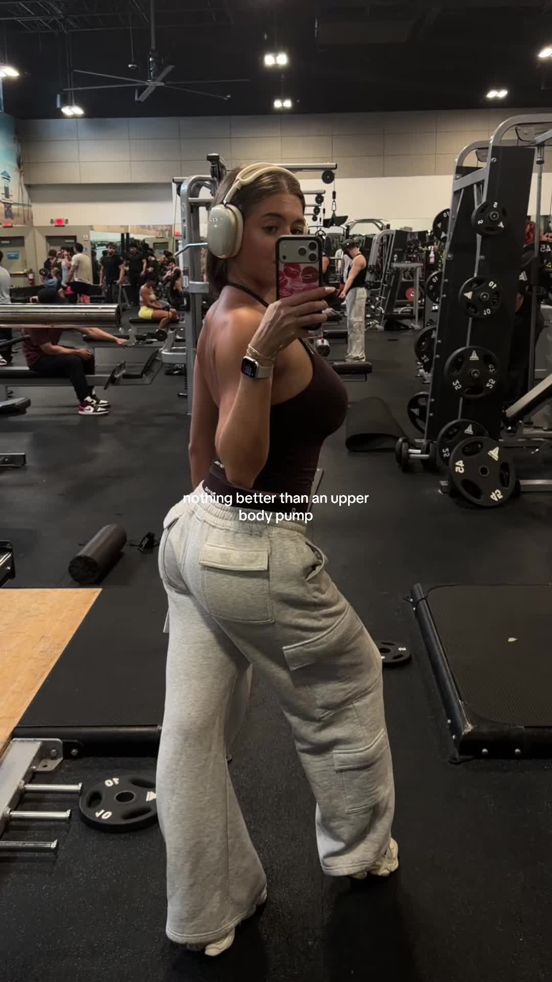 @Alina Fernández