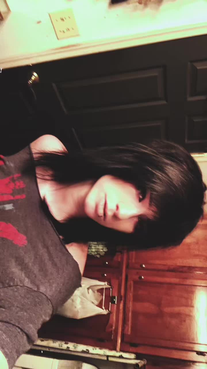 @⦻☣️CourageTheCowardlyCody☣️⦻