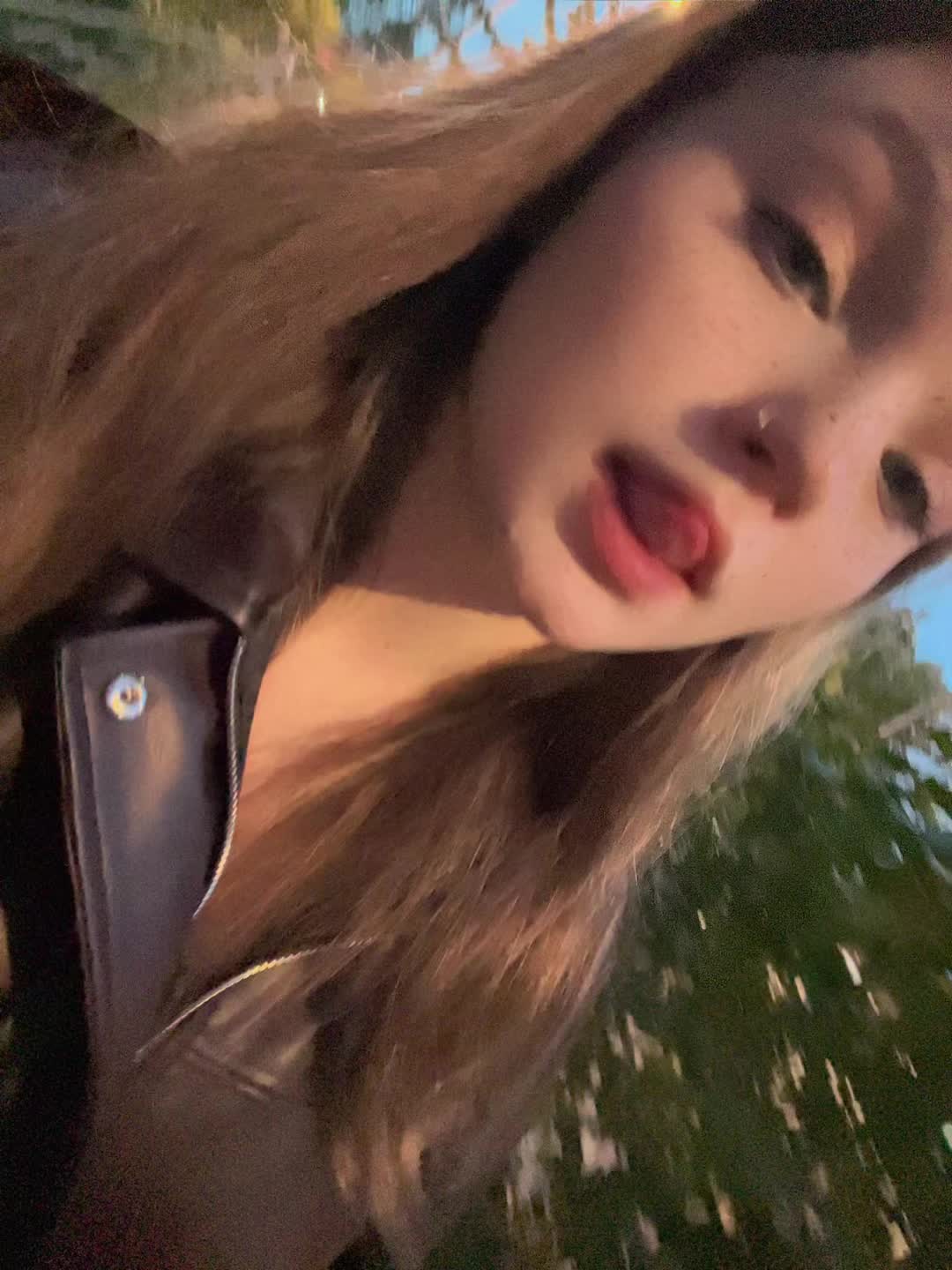 @_annuuut_