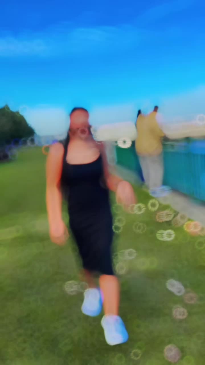 @E L L E ♡⁷
