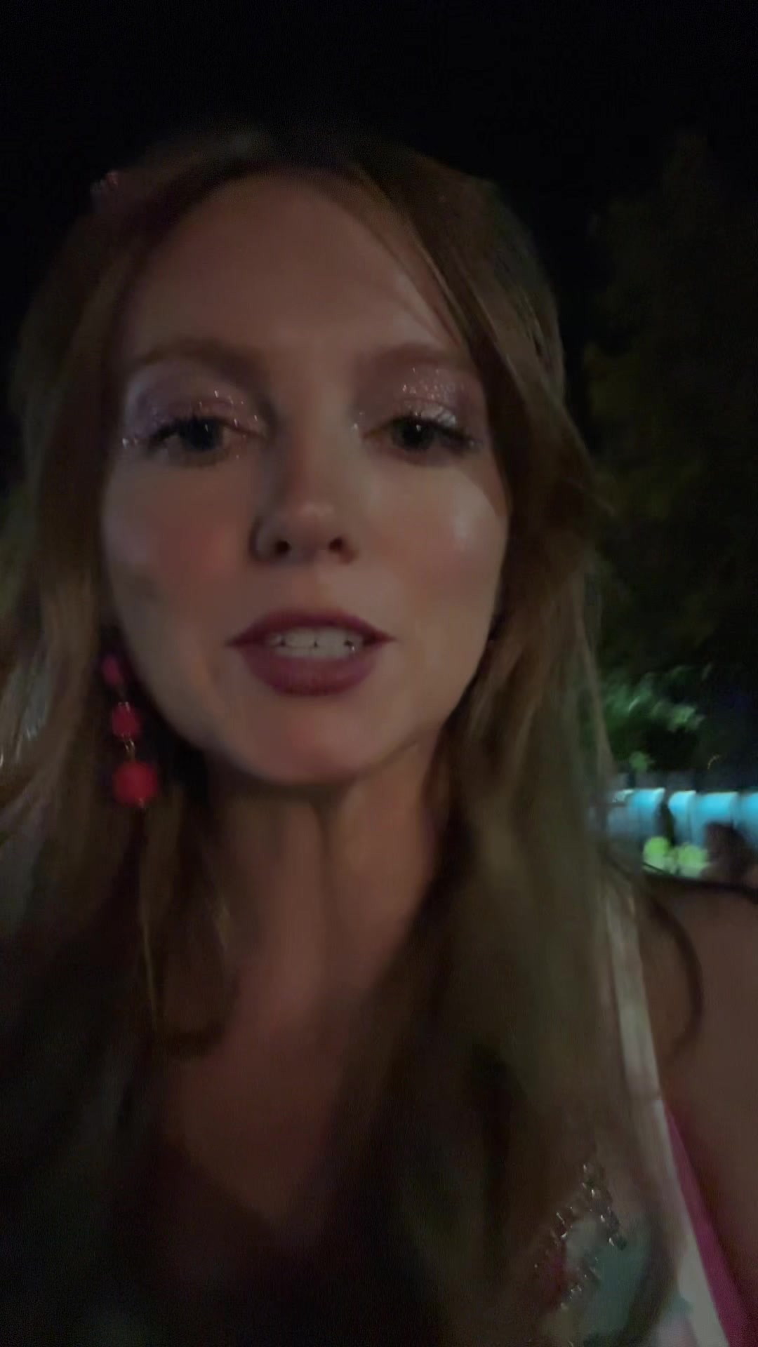 @Bee