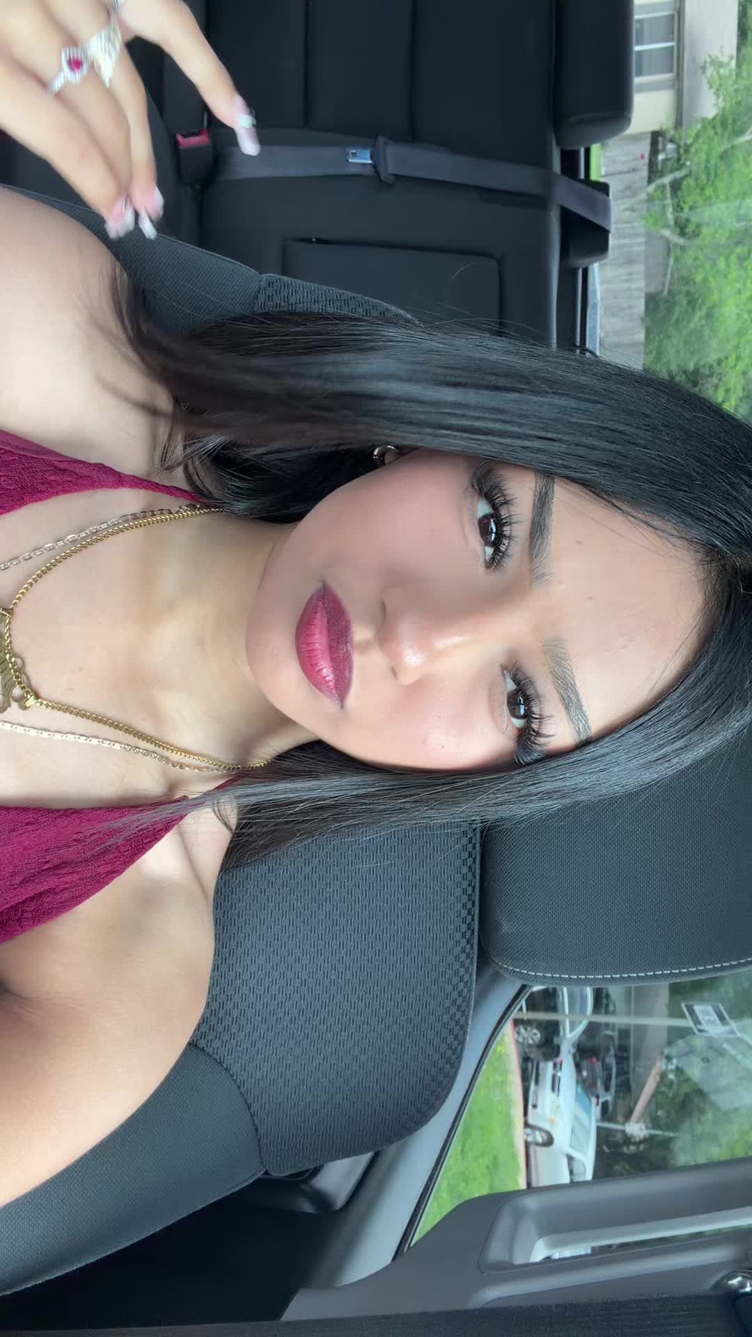 @𝐝𝐚𝐧𝐢 ᥫ᭡.