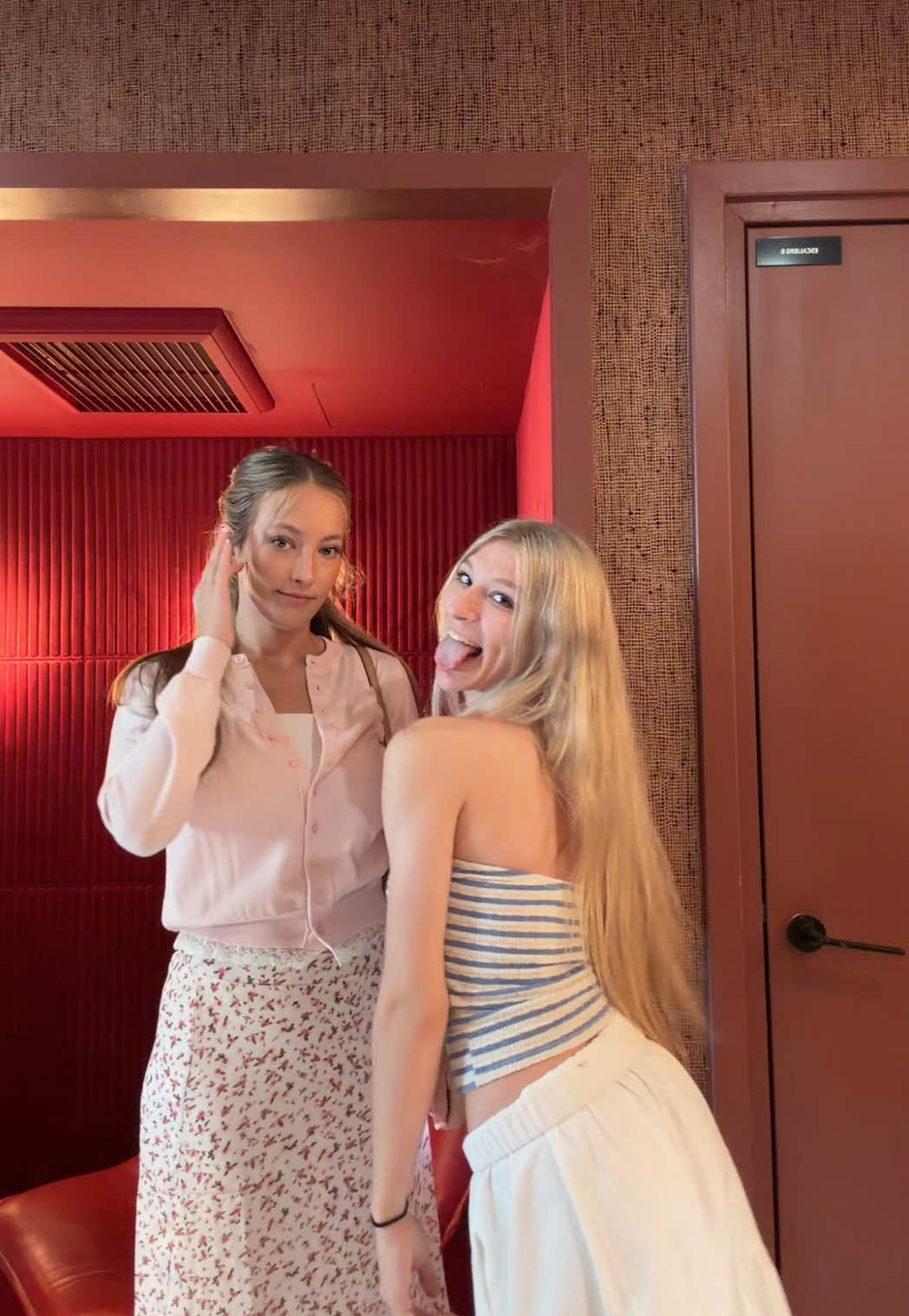 @chloey