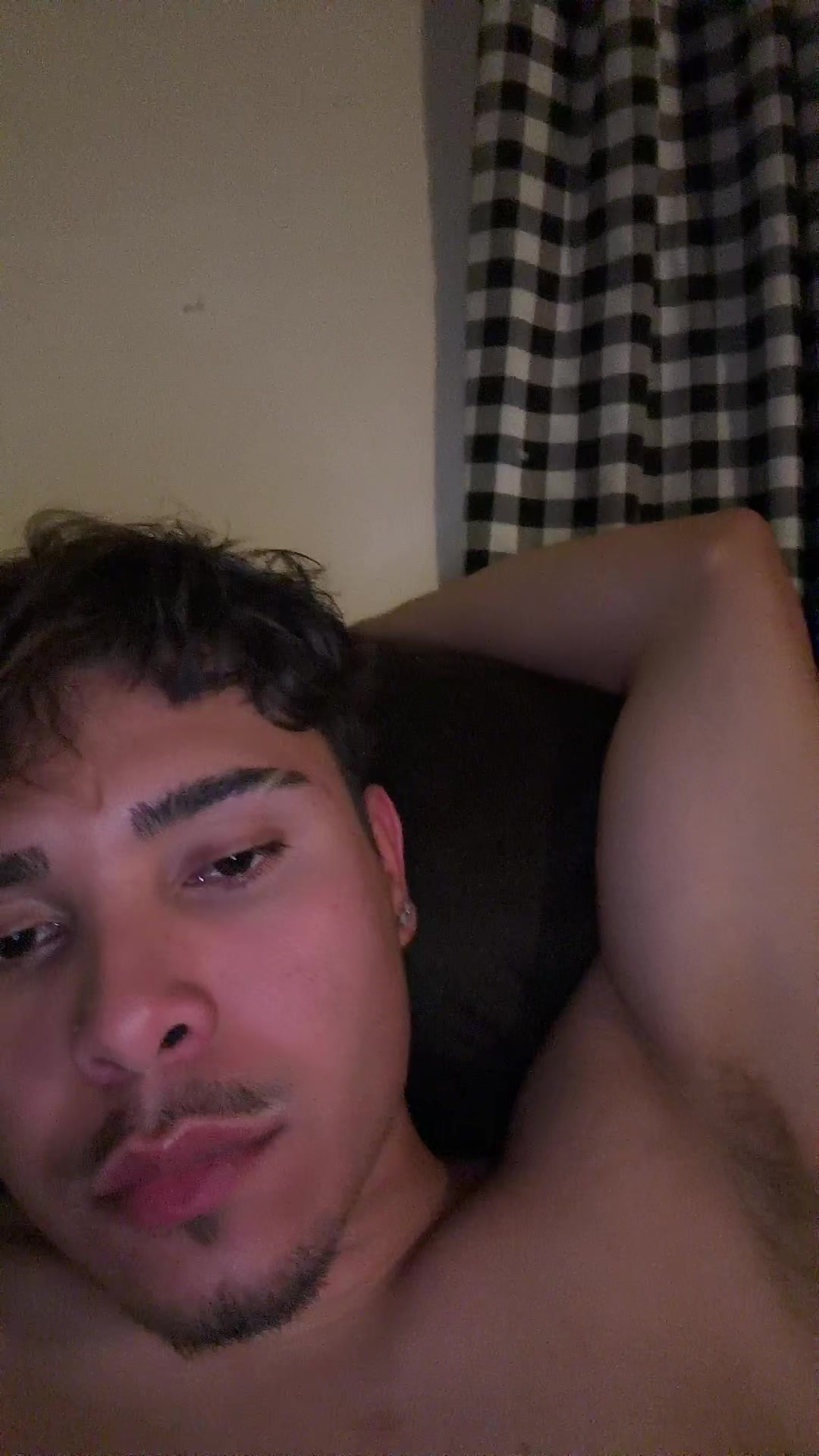 @realinezval_