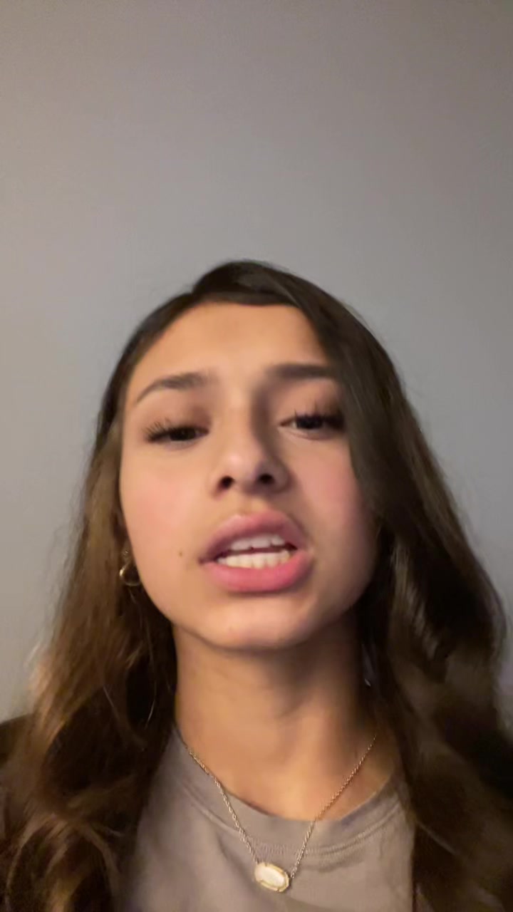 @ayvuh