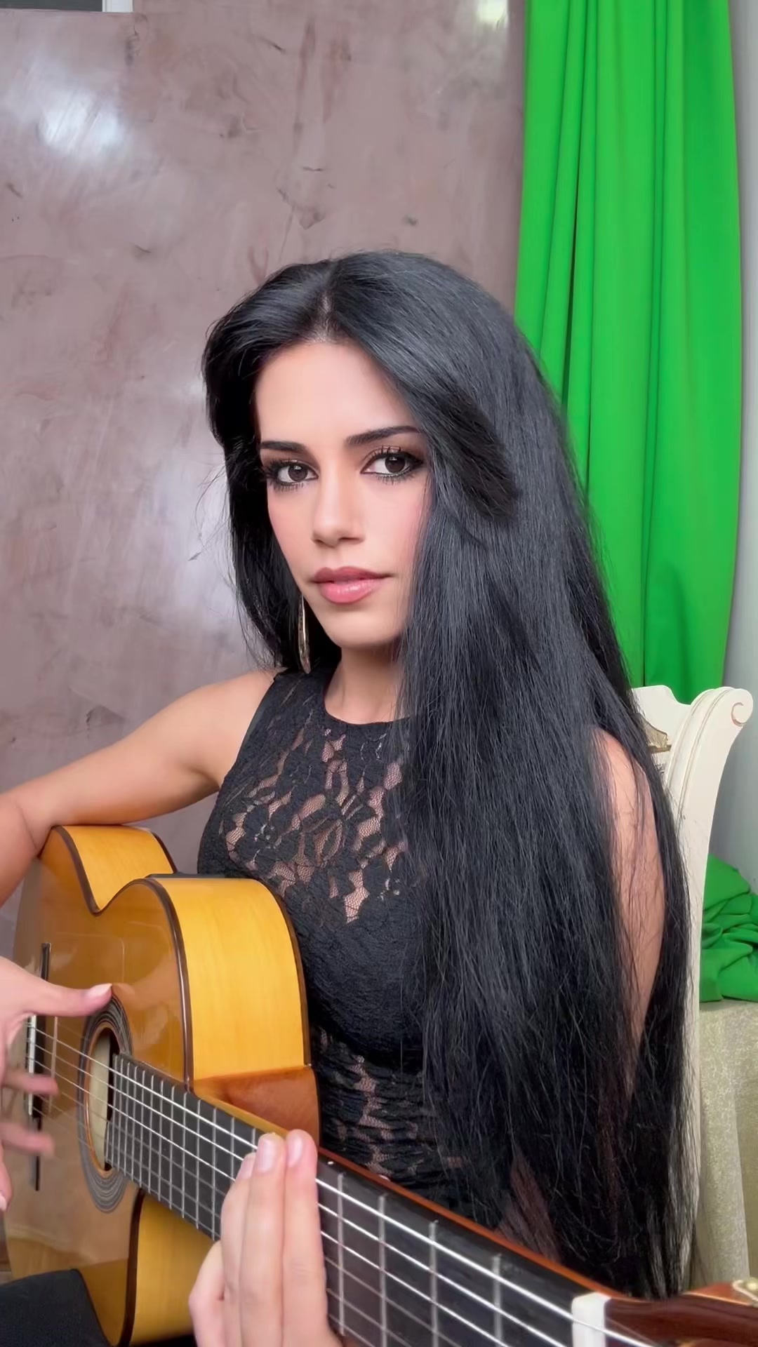 @ElenaYerevanOfficial
