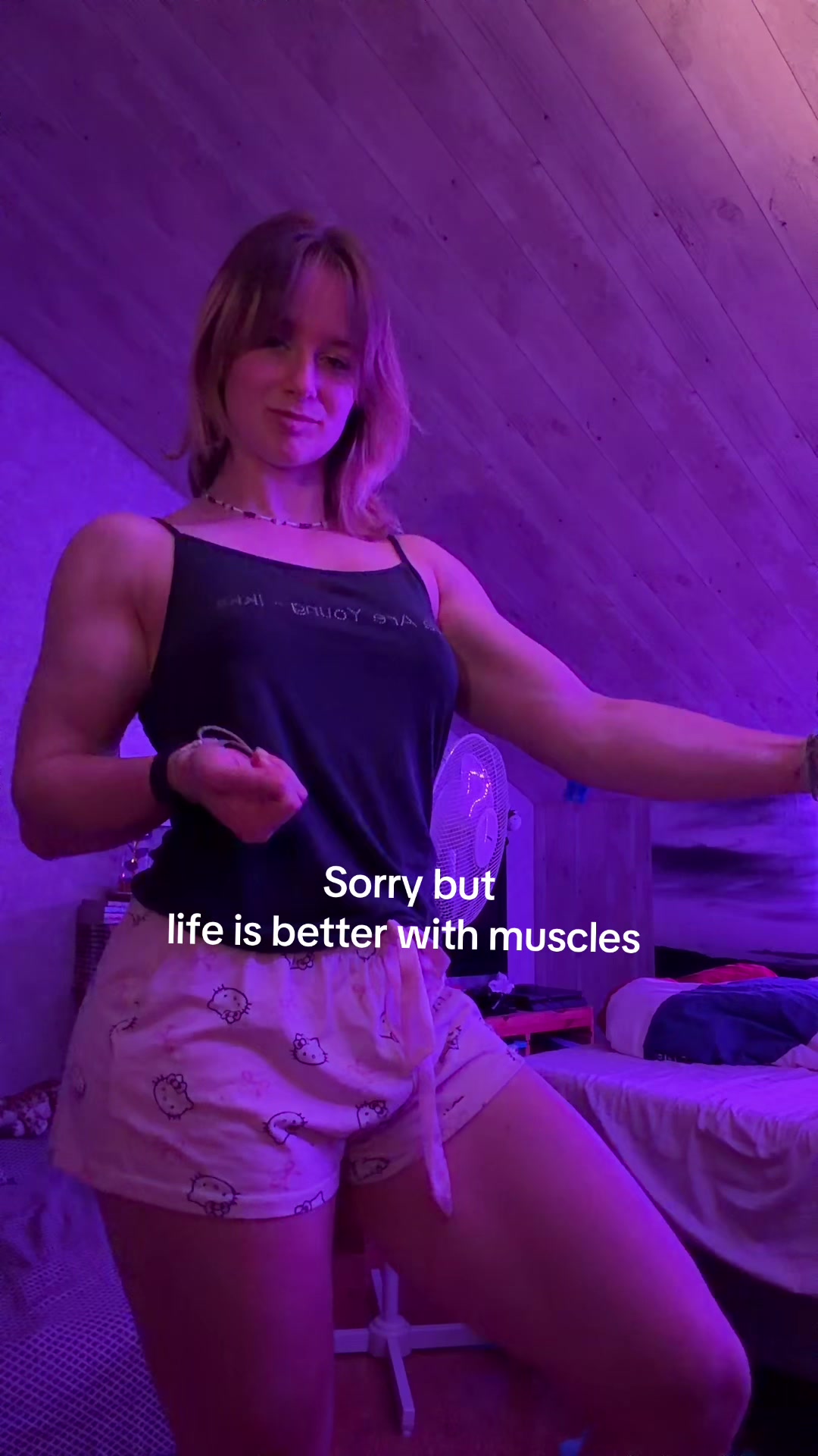 @LIS4 🎀