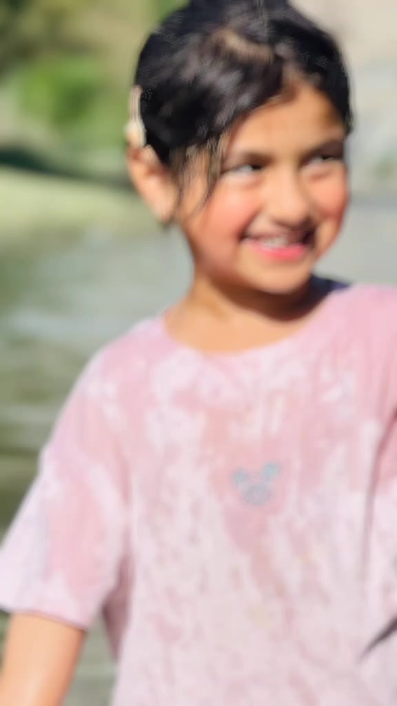 @FARWA QUEEN 👑