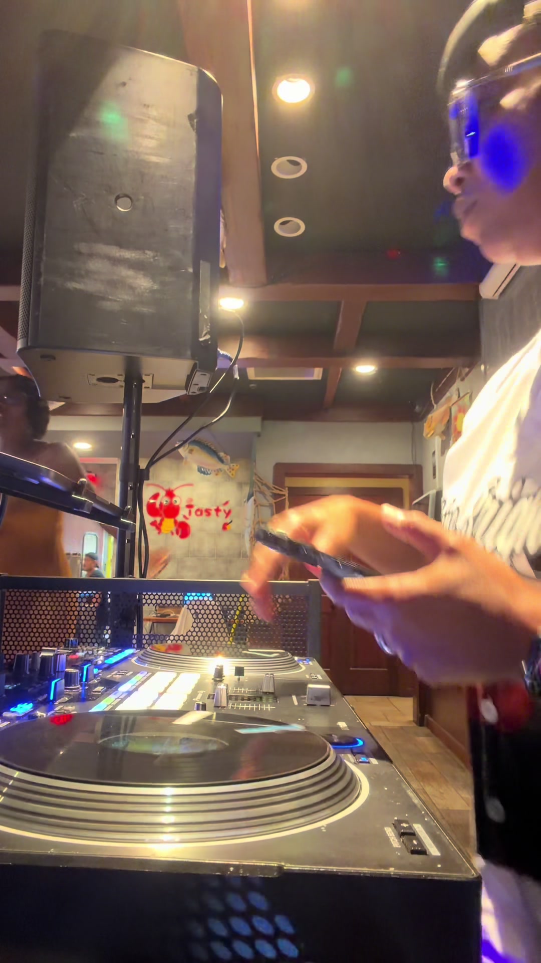 @DJShadez