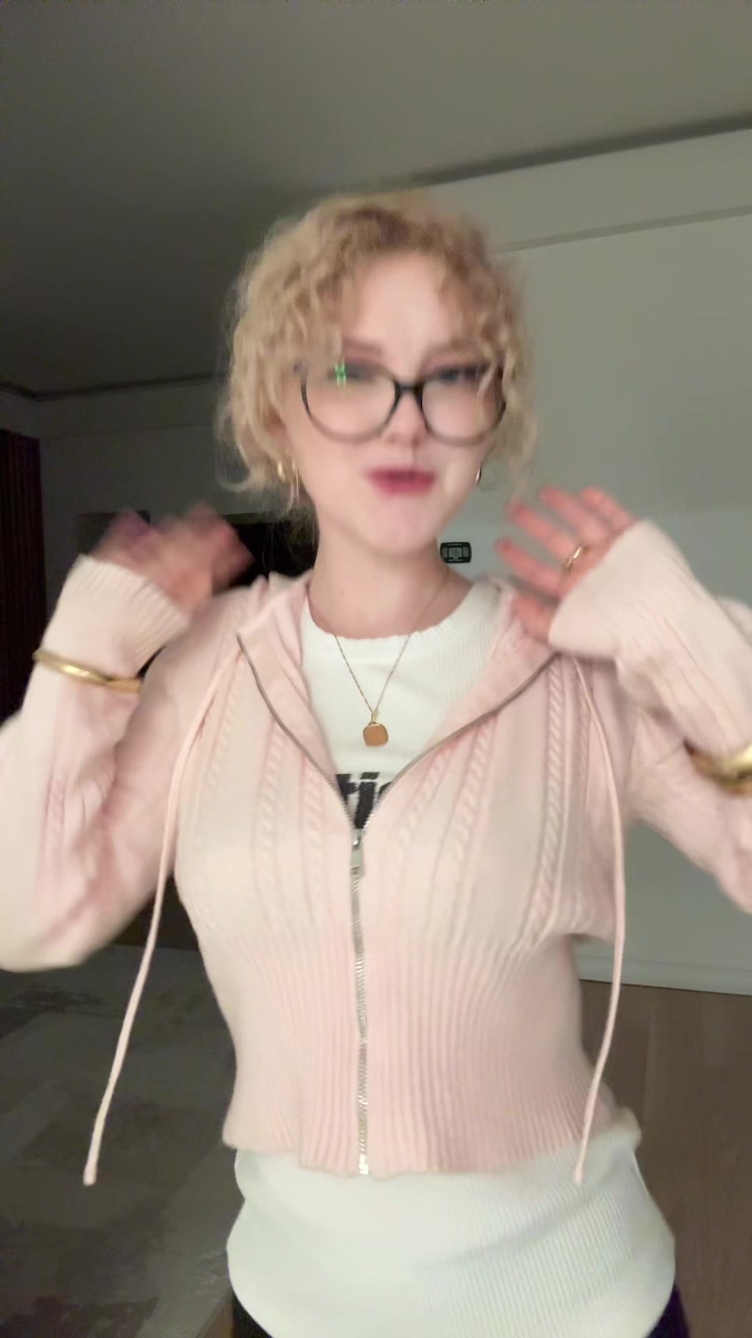 @рия вэсликс <33