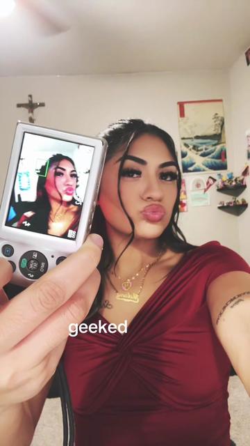 @👧