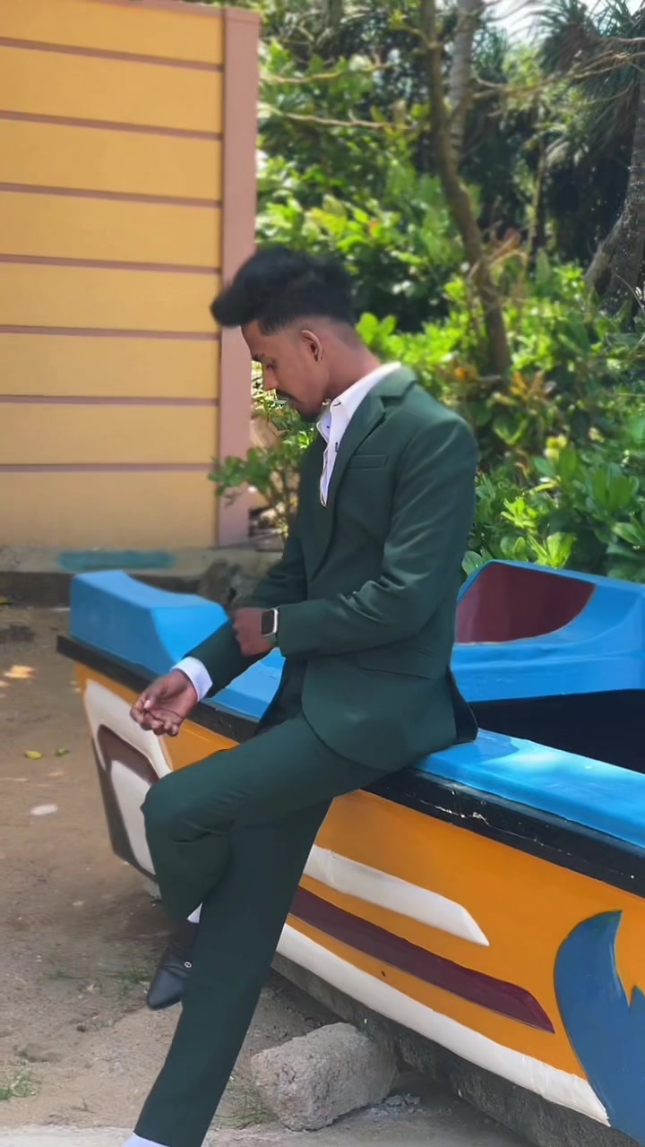 @Suraj___XII__X 💸♦️