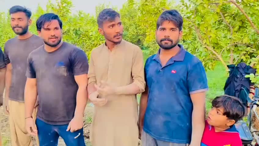 @Bhatti bazo club