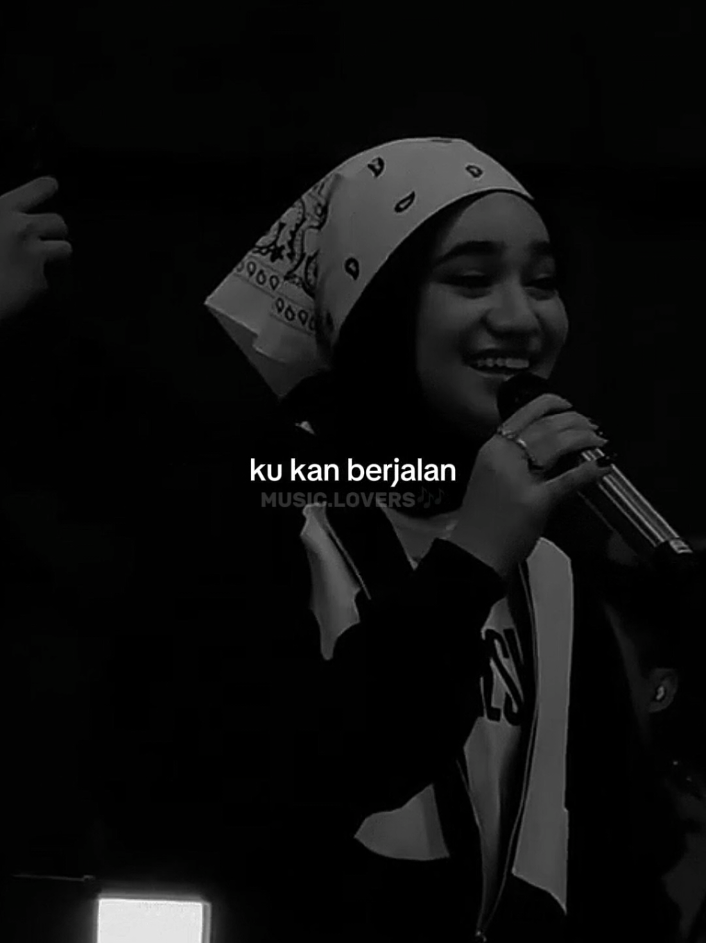 @MUSIC.LOVERS🎶