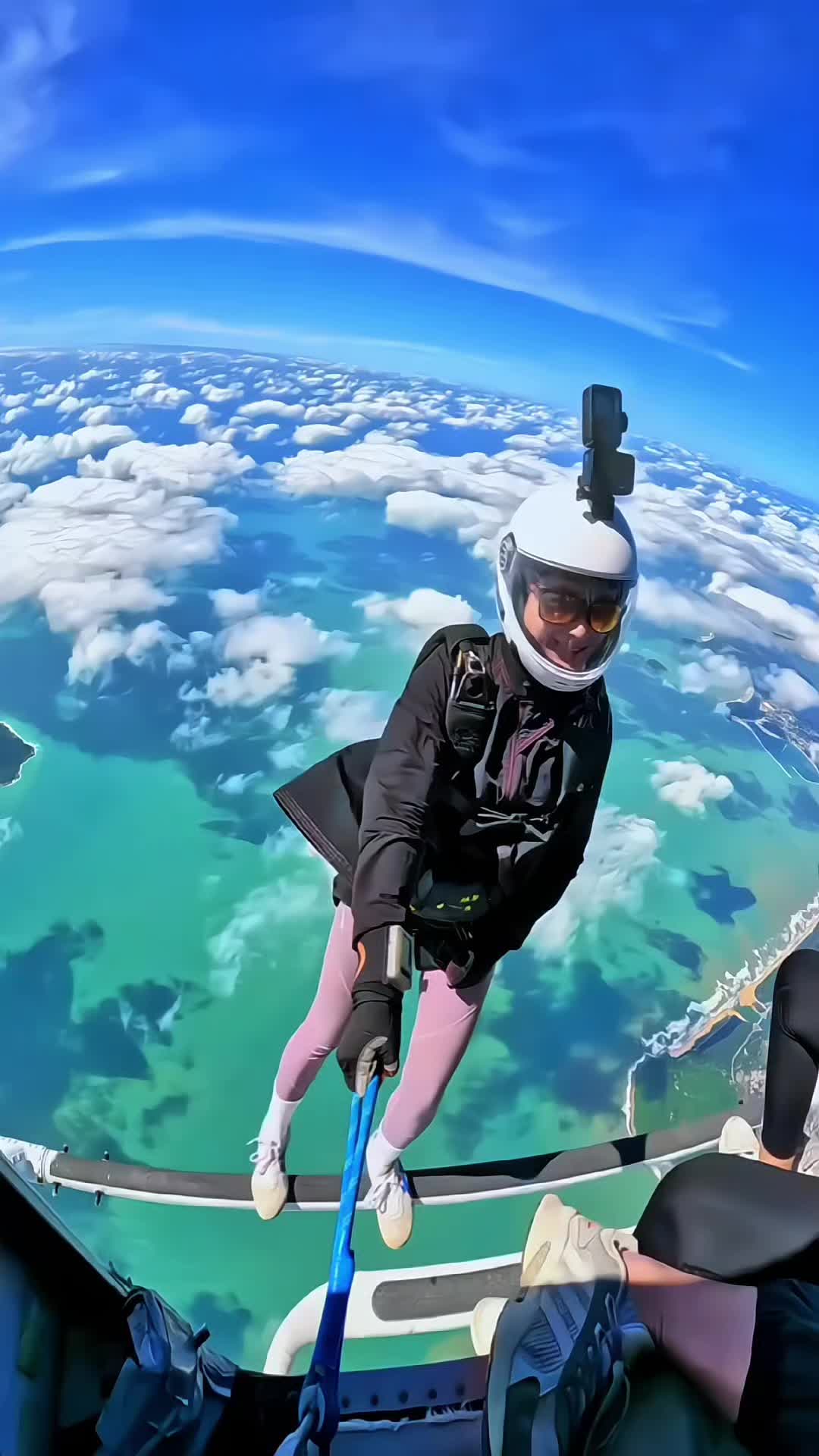 @Sky Vibes