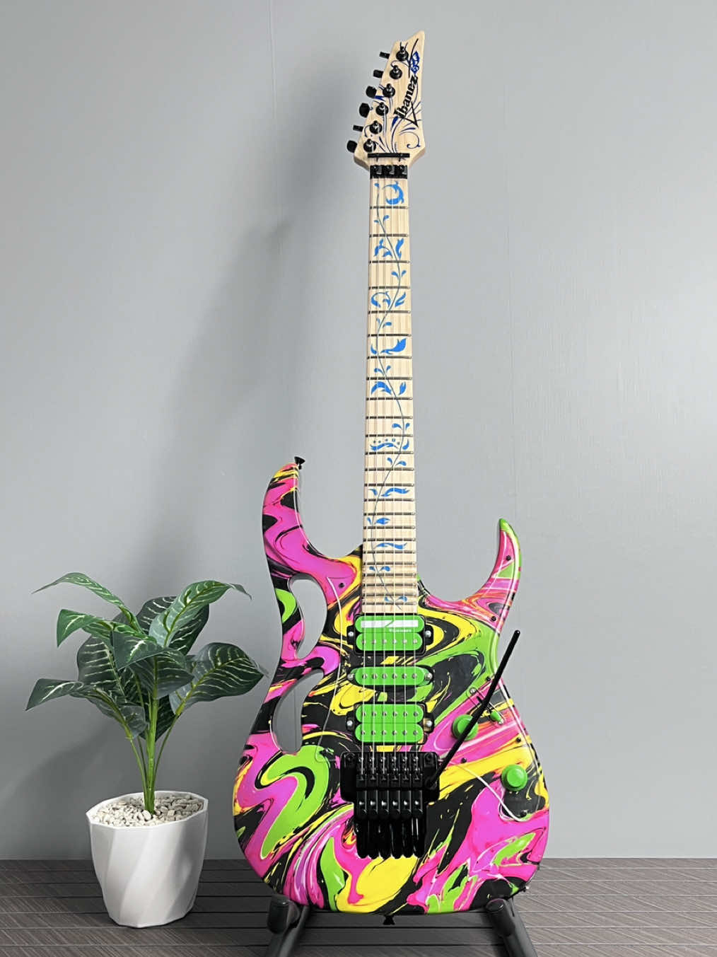 @AUP VEYZ SUSTAINER