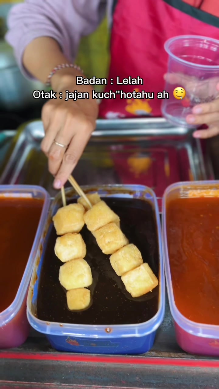 @Kuchkuchhotahu Kudus