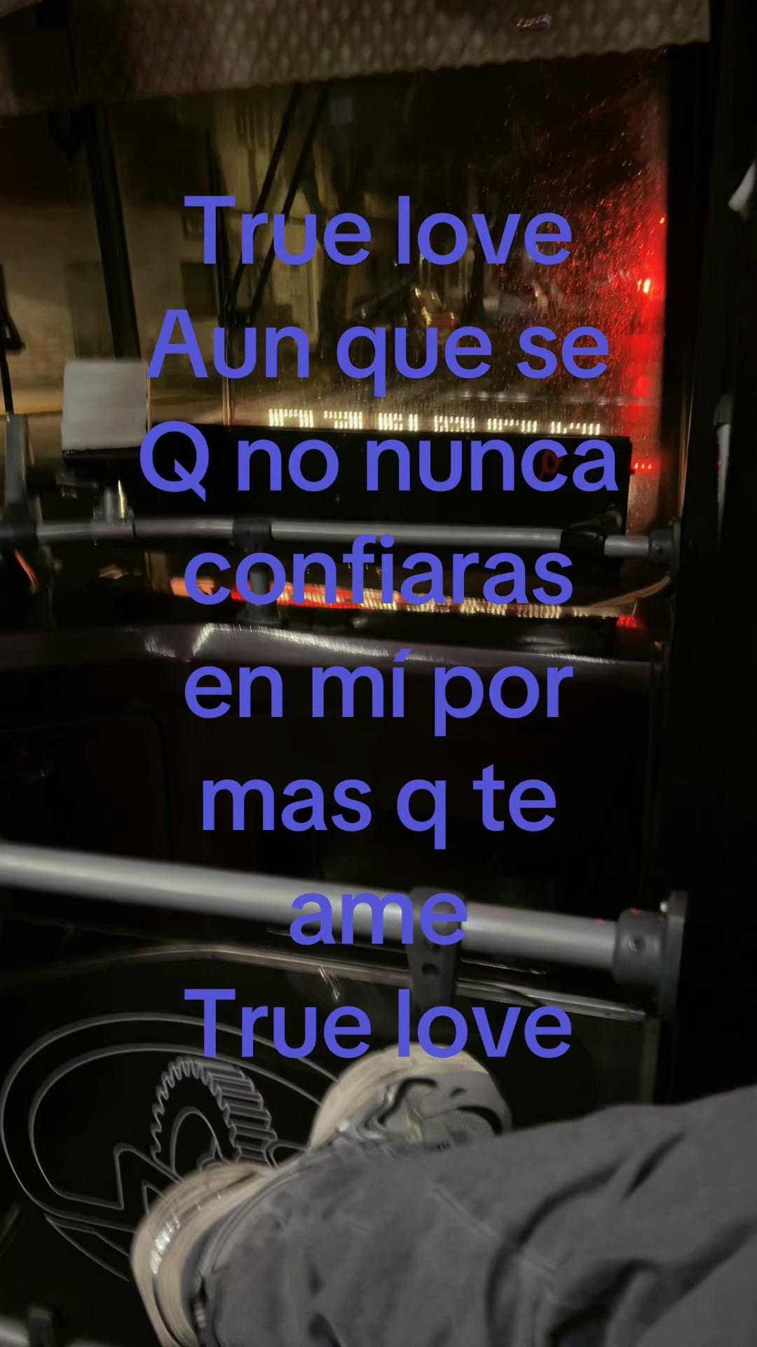 @Si me conoces raja de acá..