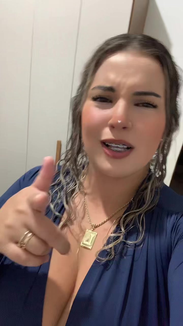 @Laura Oliveirah