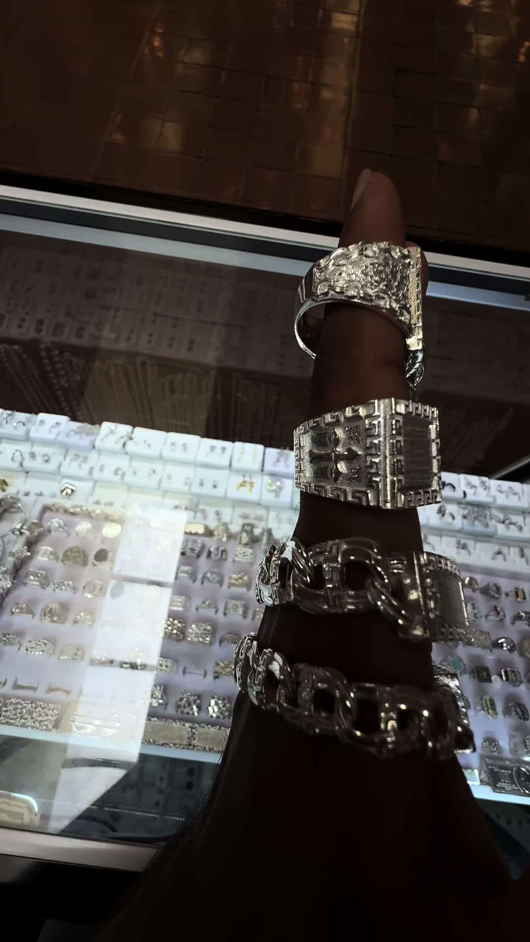 @AliJewelers