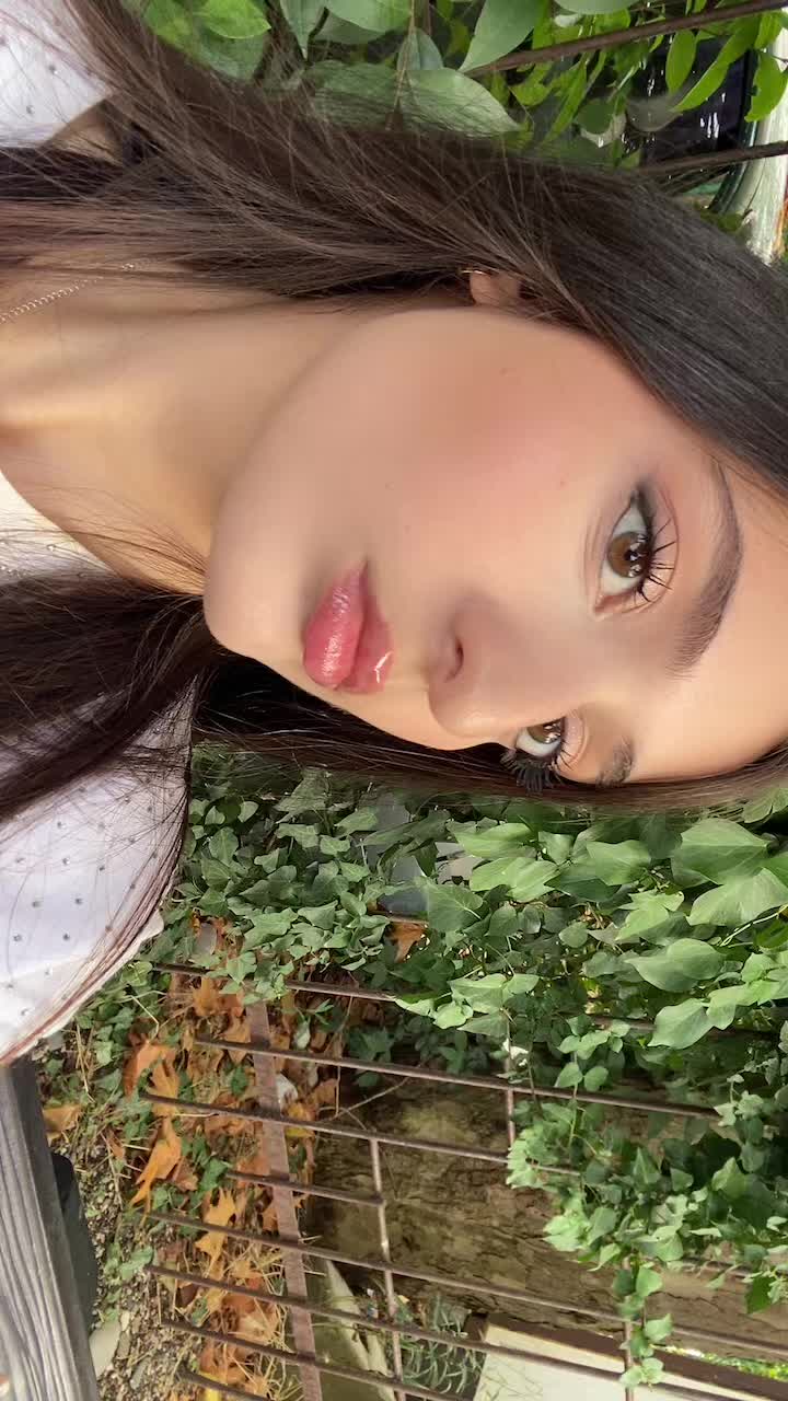 @Elina