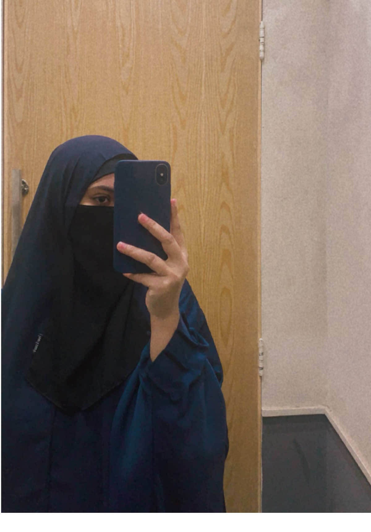 @ز ن ی ر ا 🍂