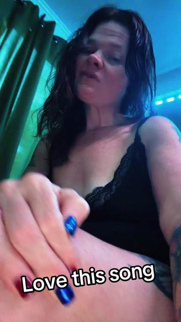 @BBWQueenLeo