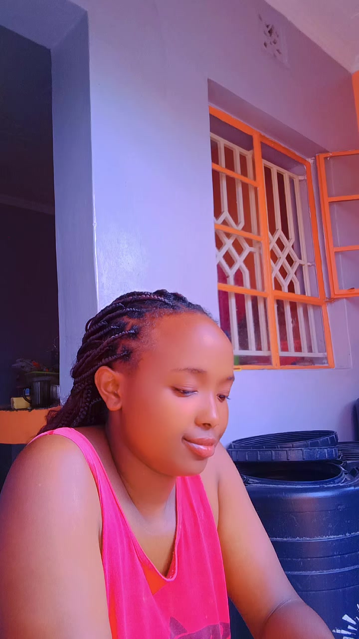 @Njoki🌸