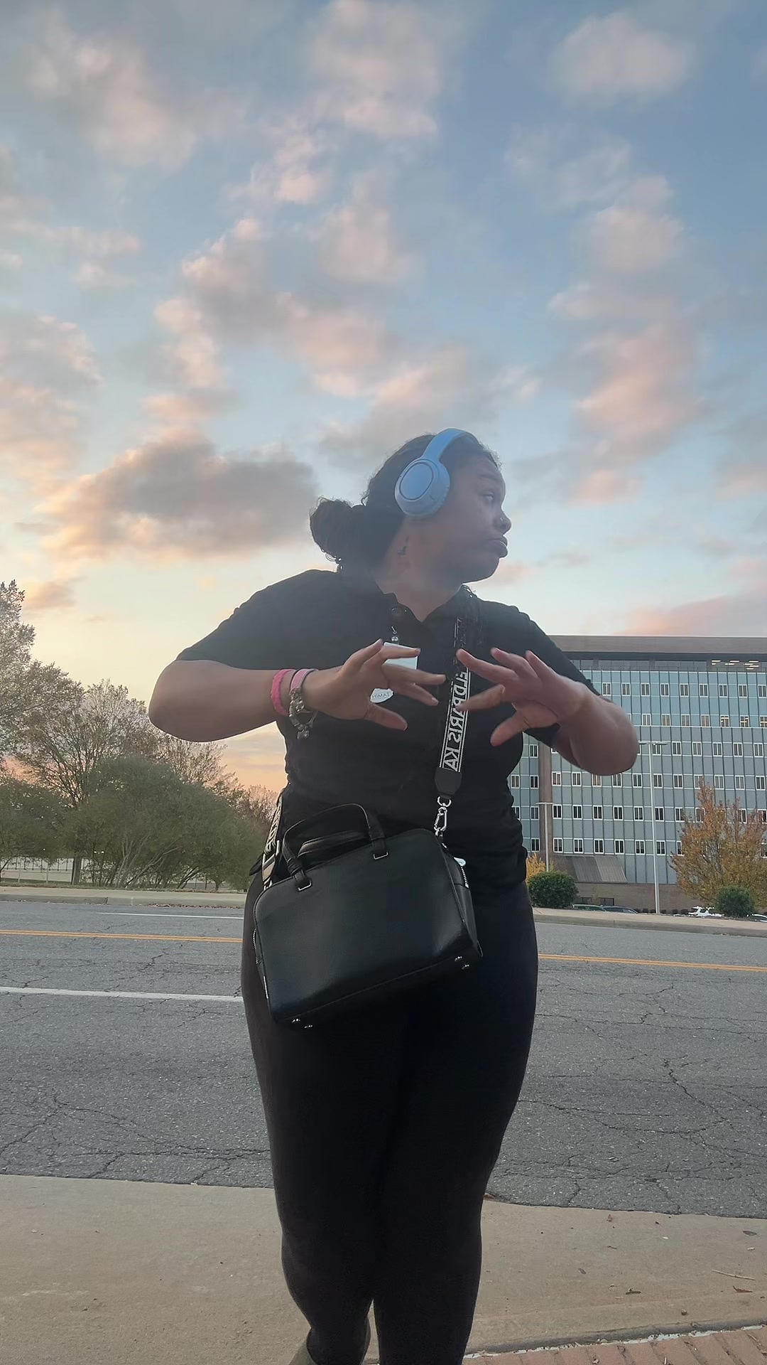@howdidyoufindthefucknqueen 😅
