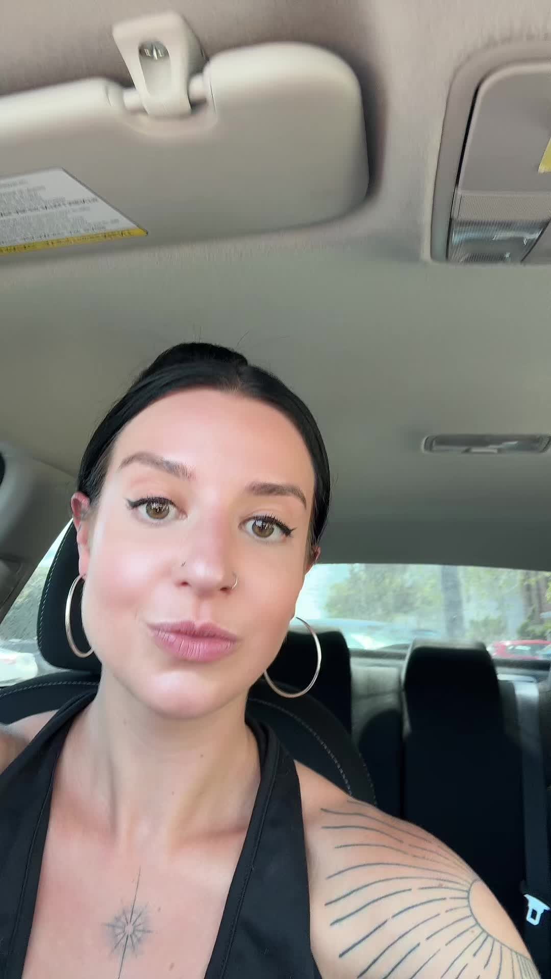 @pineappleprincess_37