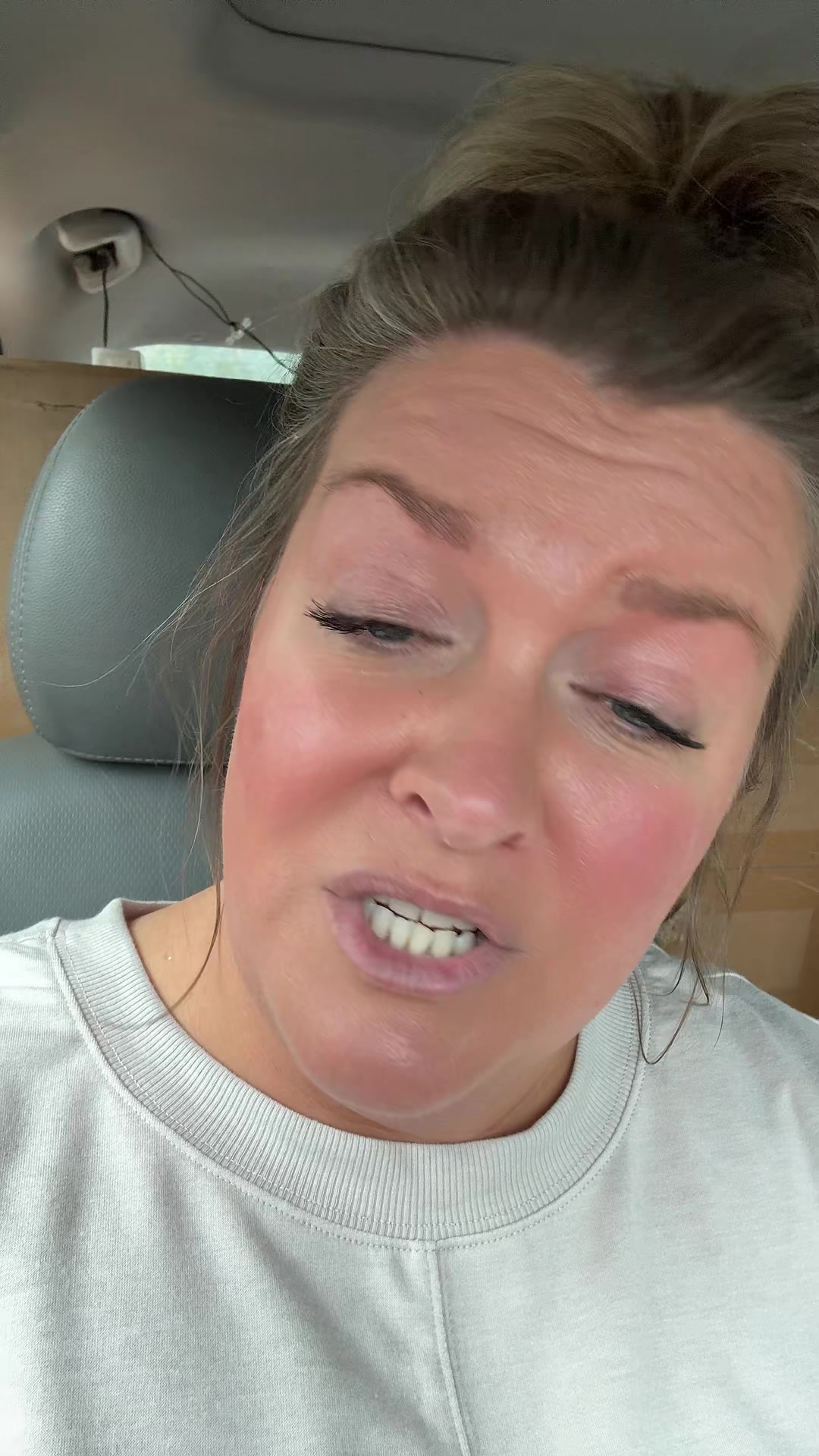 @𝕌𝕟𝕔𝕠𝕞𝕞𝕠𝕟 𝕂𝕒𝕣𝕖𝕟🌻