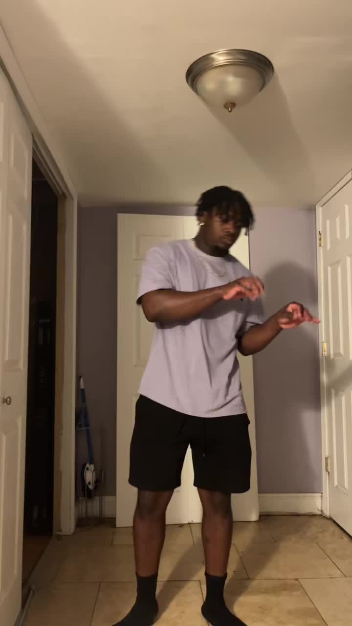 @r_jones50
